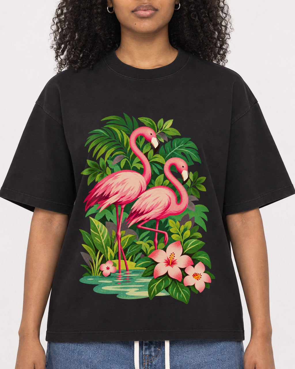 Mockup Boxy Heavyweight Tee Black female close-up 05
