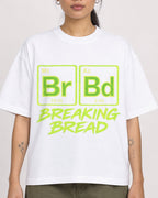 Mockup Boxy Heavyweight Tee White female close-up 42