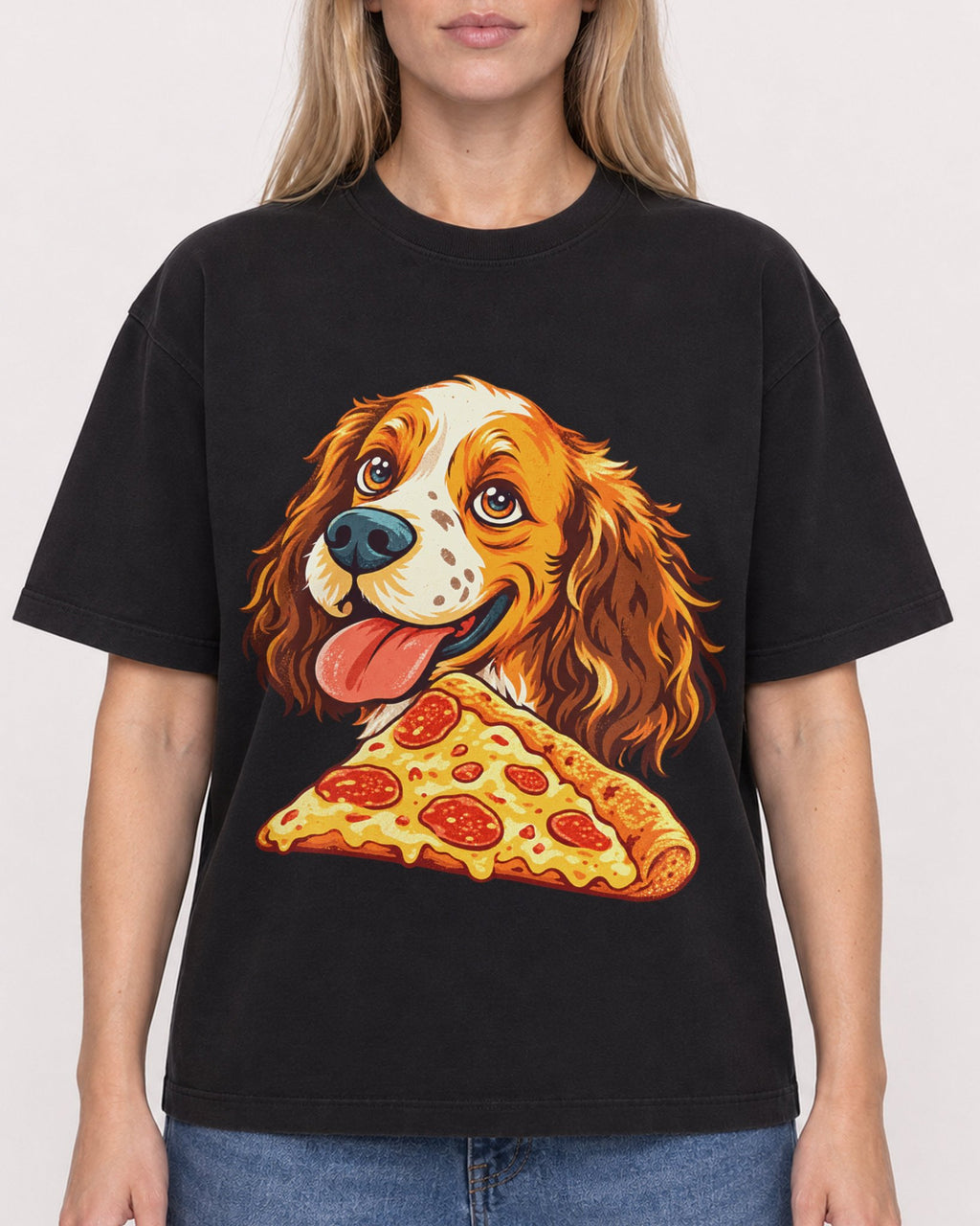 Mockup Boxy Heavyweight Tee Black female close-up 08
