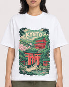 Mockup Boxy Heavyweight Tee White female close-up 22