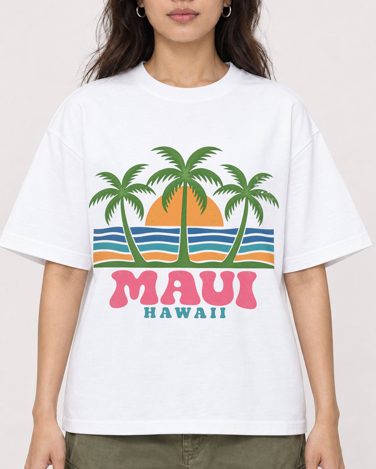 Mockup Boxy Heavyweight Tee White female close-up 02