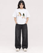 Mockup Boxy Heavyweight Tee White female full-body 13