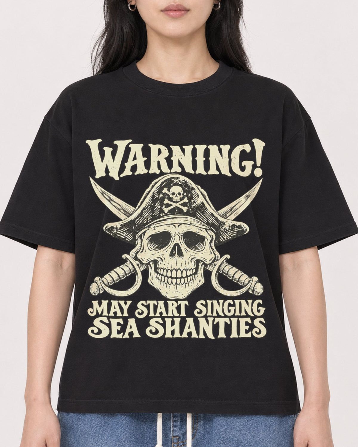 Mockup Boxy Heavyweight Tee Black female close-up 13