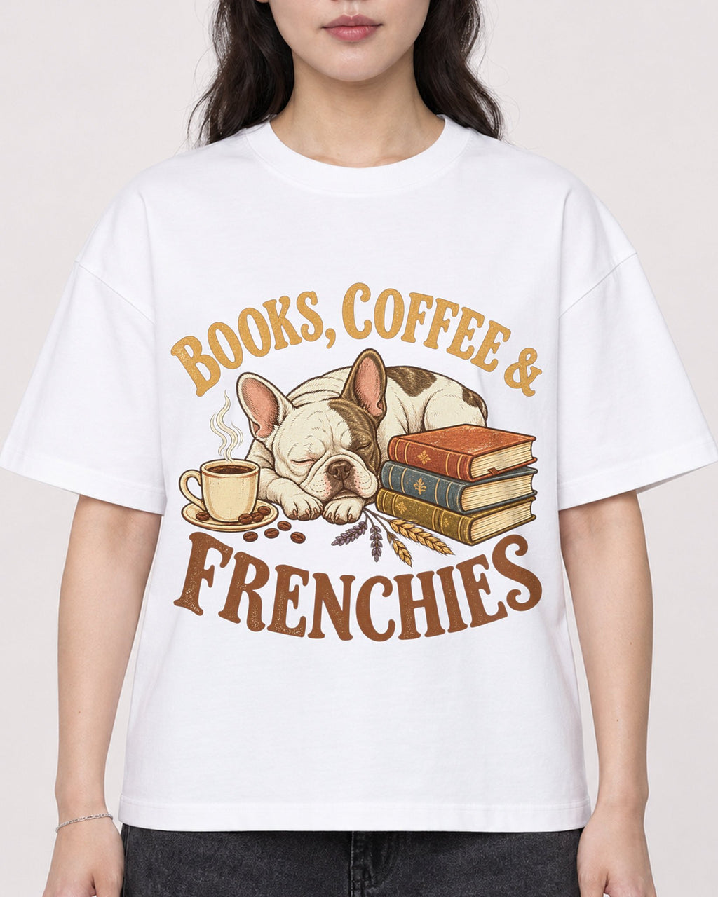 Mockup Boxy Heavyweight Tee White female close-up 03