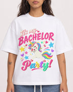 Mockup Boxy Heavyweight Tee White female close-up 06