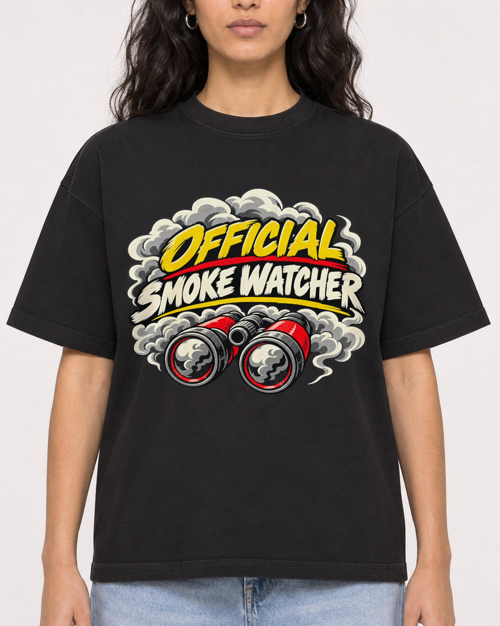 Mockup Boxy Heavyweight Tee Black female close-up 07