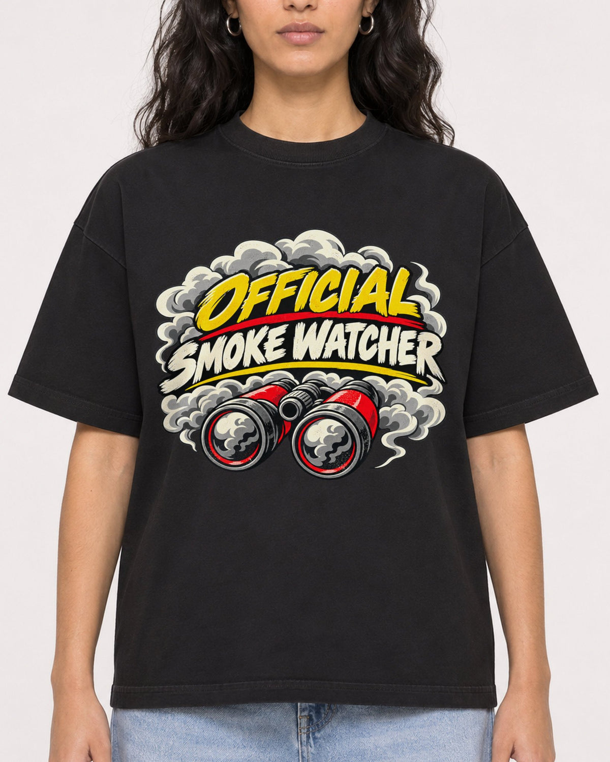 Mockup Boxy Heavyweight Tee Black female close-up 07