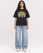 Mockup Boxy Heavyweight Tee Black female full-body 07