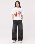 Mockup Boxy Heavyweight Tee White female full-body 03