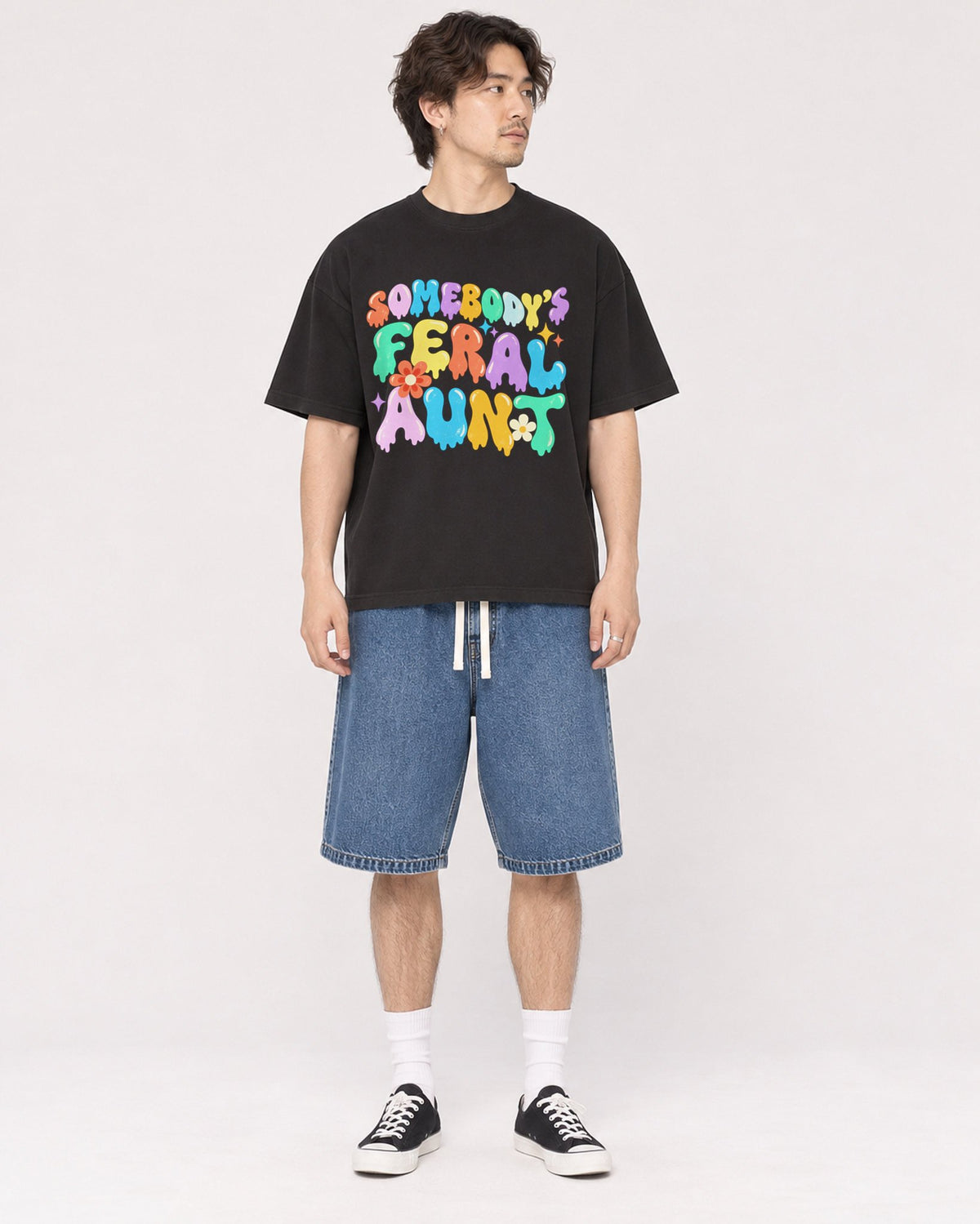 Mockup Boxy Heavyweight Tee Black male full-body 03