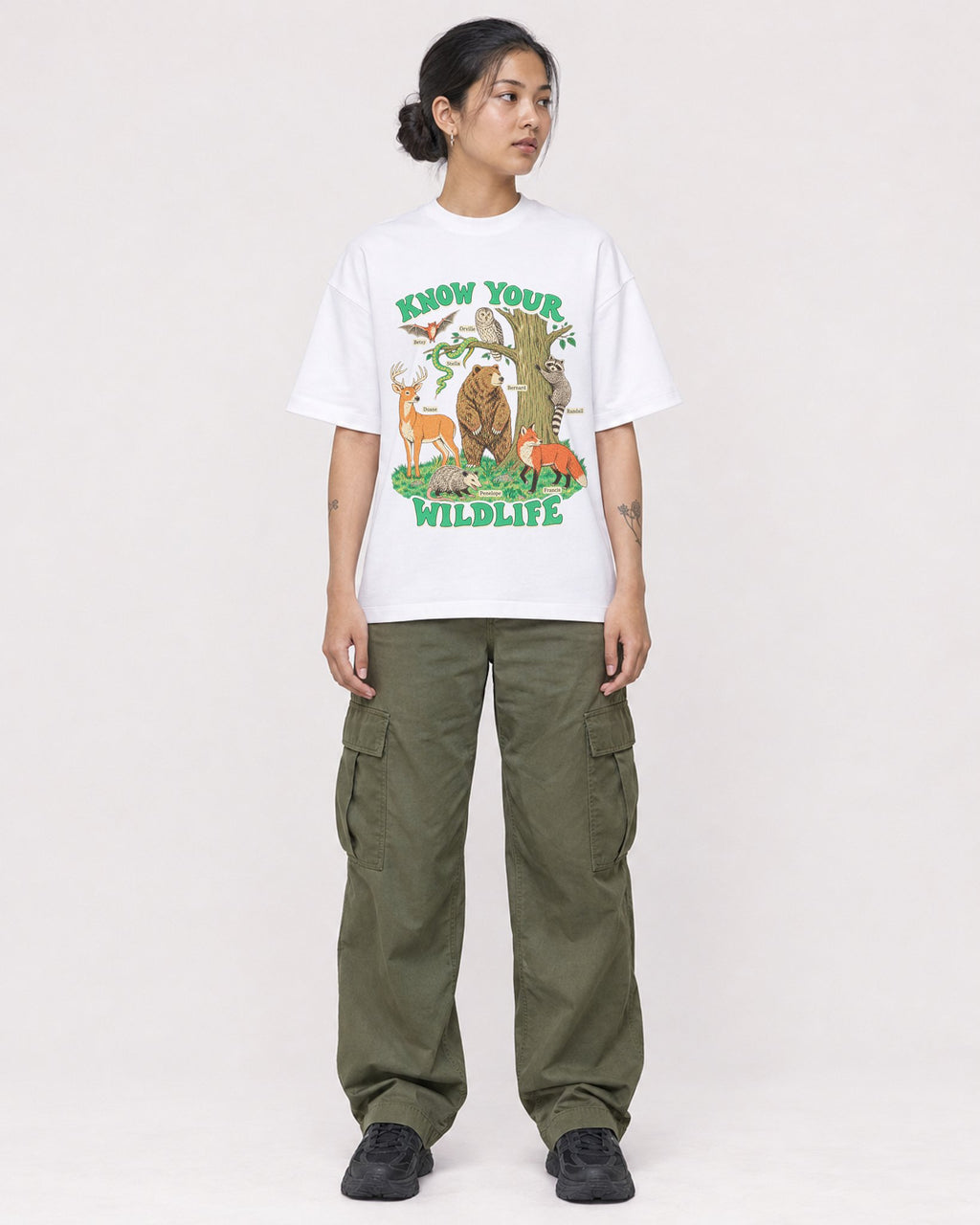 Mockup Boxy Heavyweight Tee White female full-body 12
