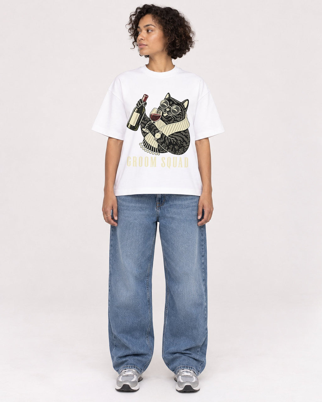 Mockup Boxy Heavyweight Tee White female full-body 40