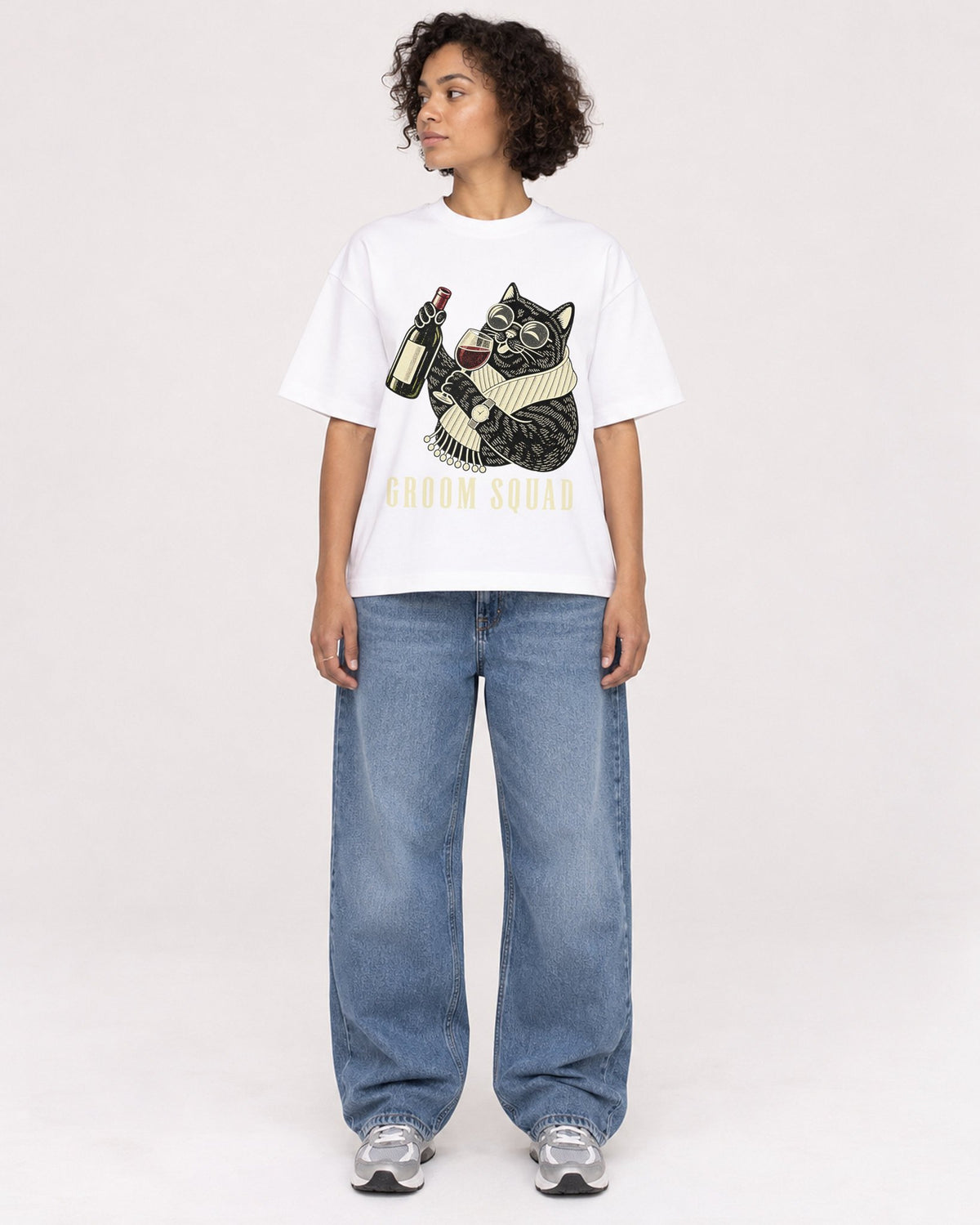 Mockup Boxy Heavyweight Tee White female full-body 40
