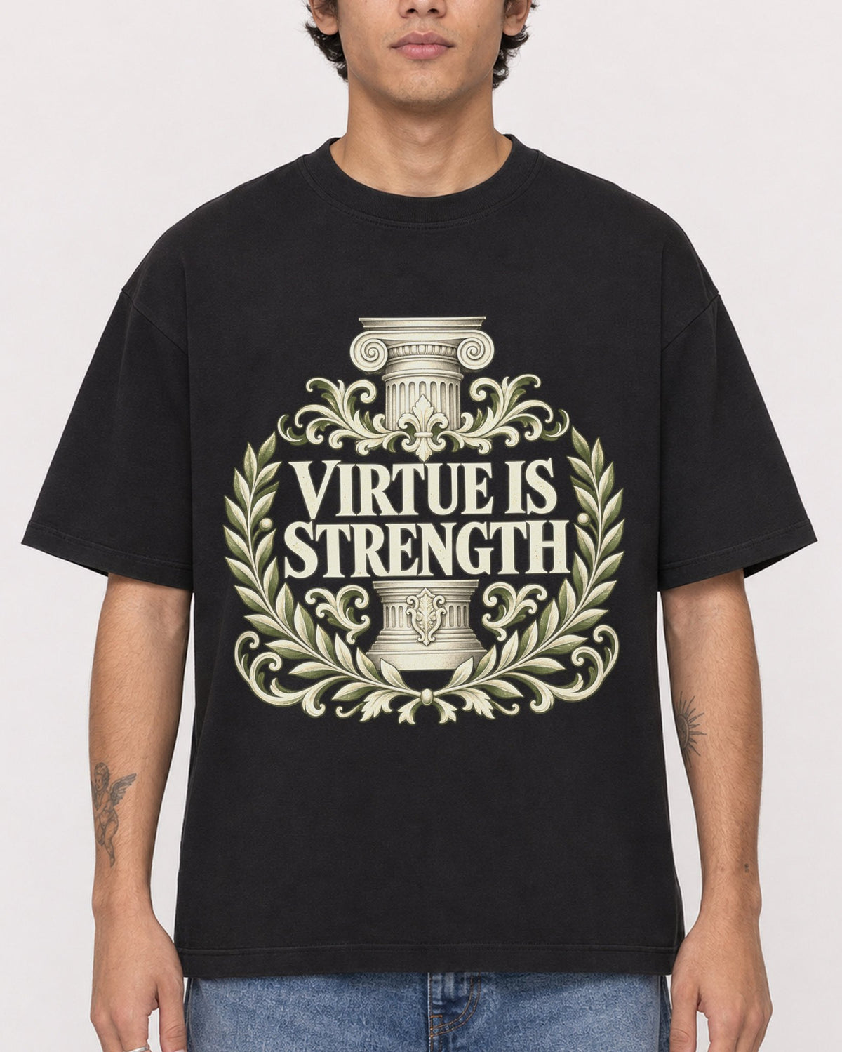 Mockup Boxy Heavyweight Tee Black male close-up 06