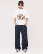 Mockup Boxy Heavyweight Tee White female full-body 29