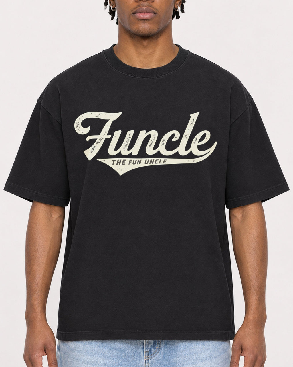 Mockup Boxy Heavyweight Tee Black male close-up 05