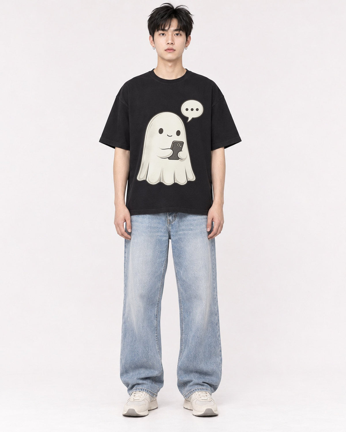 Mockup Boxy Heavyweight Tee Black male full-body 01