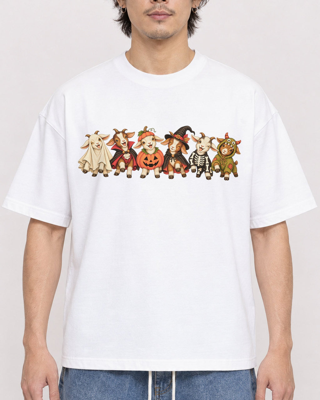 Mockup Boxy Heavyweight Tee White male close-up 03