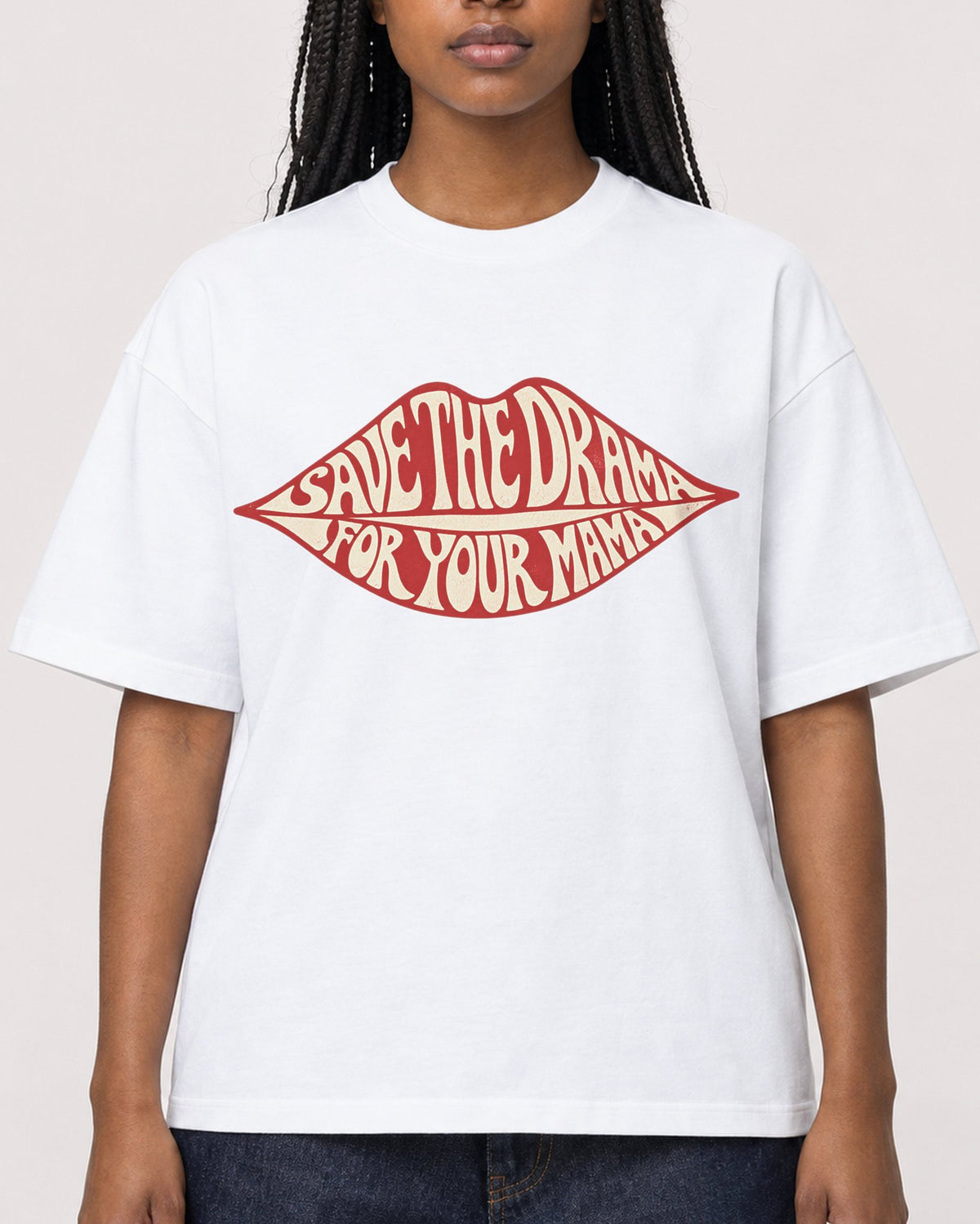 Mockup Boxy Heavyweight Tee White female close-up 04