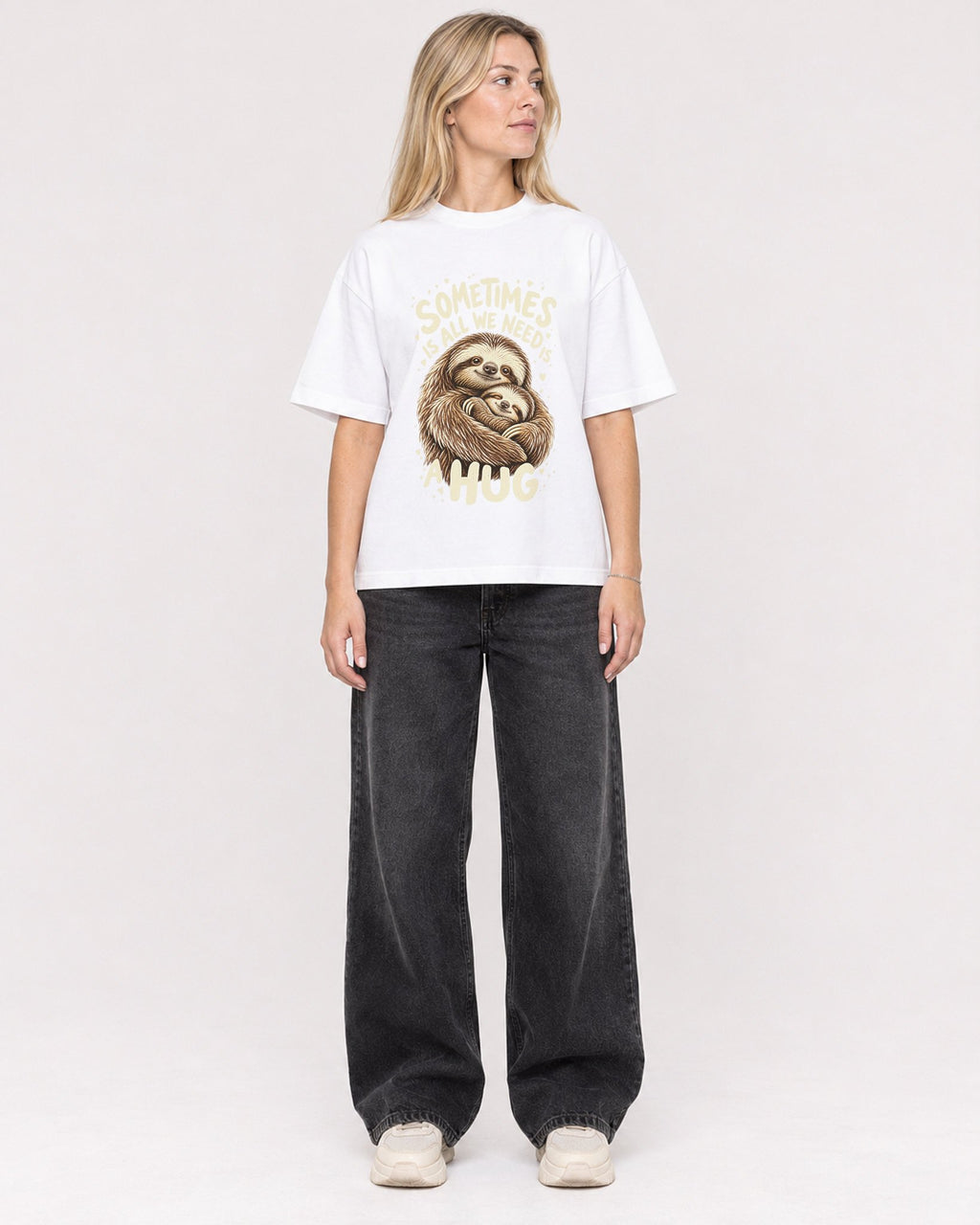 Mockup Boxy Heavyweight Tee White female full-body 08
