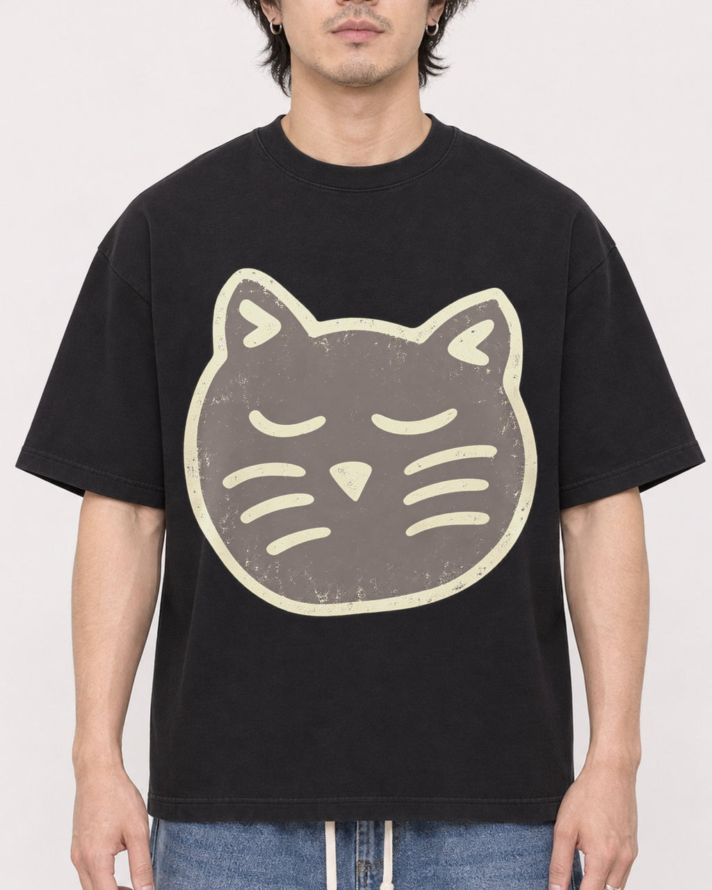 Mockup Boxy Heavyweight Tee Black male close-up 03