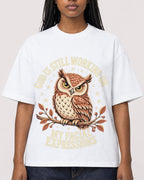 Mockup Boxy Heavyweight Tee White female close-up 04