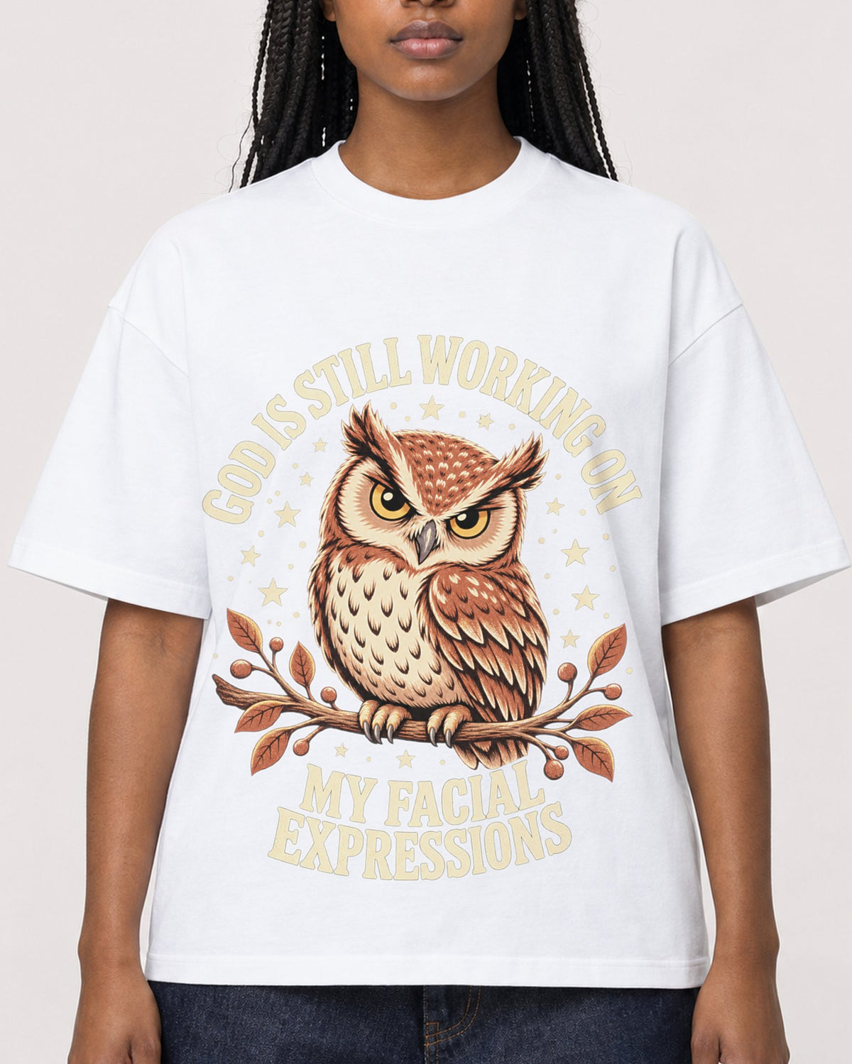 Mockup Boxy Heavyweight Tee White female close-up 04