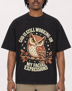 Mockup Boxy Heavyweight Tee Black male close-up 04