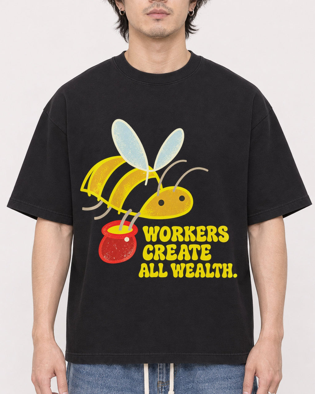 Mockup Boxy Heavyweight Tee Black male close-up 03
