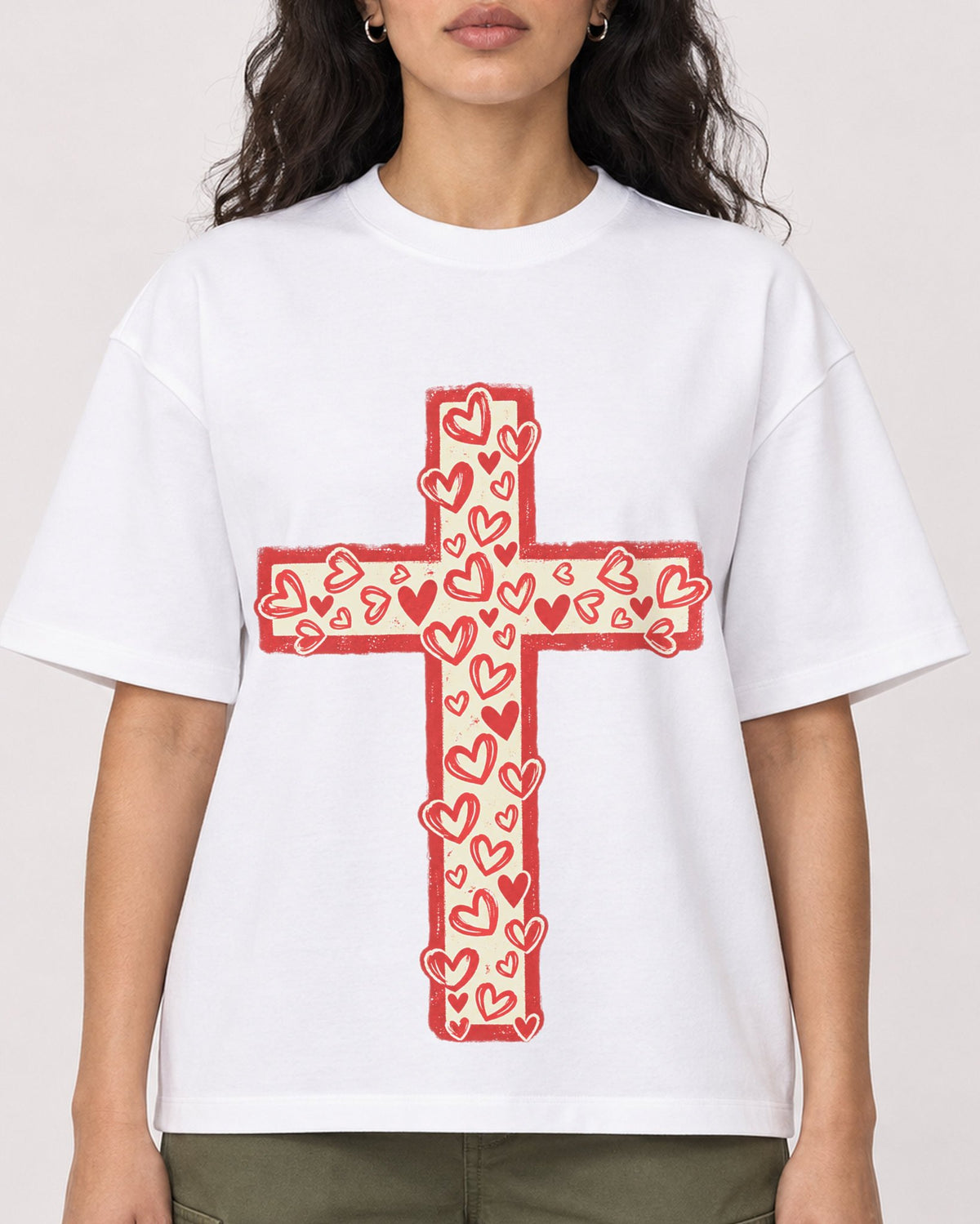 Mockup Boxy Heavyweight Tee White female close-up 07