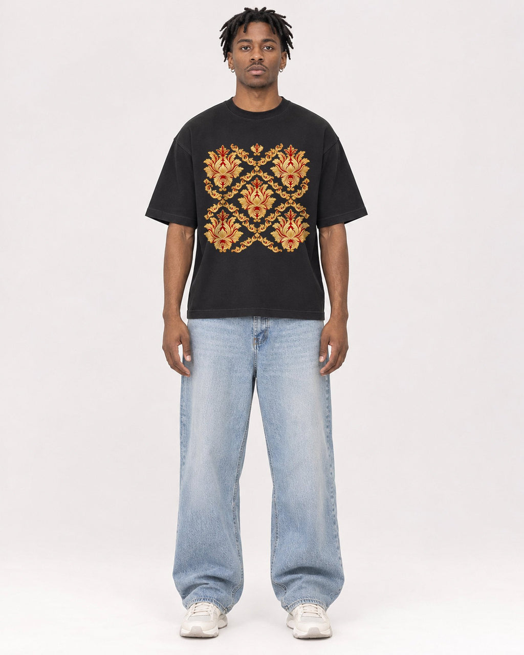 Mockup Boxy Heavyweight Tee Black male full-body 05