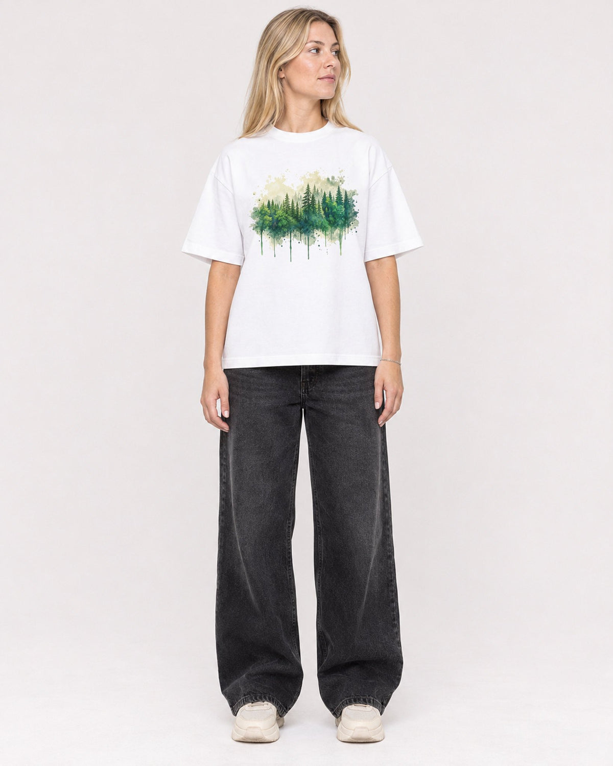 Mockup Boxy Heavyweight Tee White female full-body 08