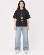 Mockup Boxy Heavyweight Tee Black female full-body 03