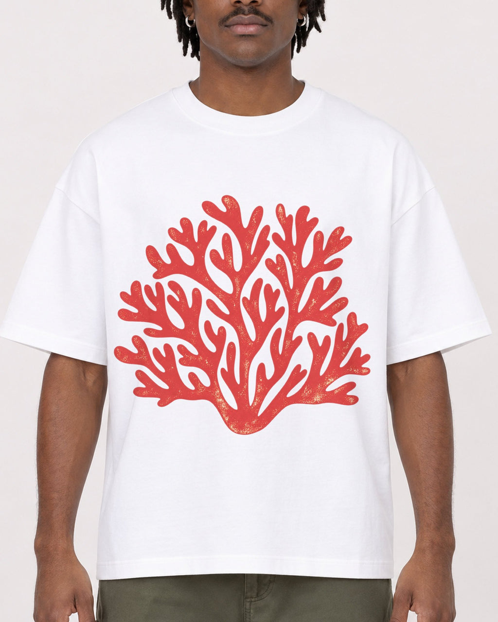 Mockup Boxy Heavyweight Tee White male close-up 04