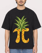 Mockup Boxy Heavyweight Tee Black male close-up 02