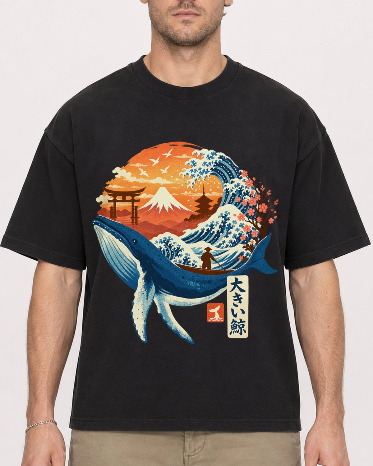 Mockup Boxy Heavyweight Tee Black male close-up 08