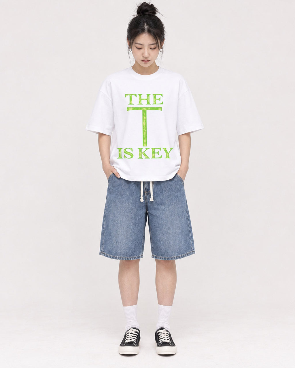 Mockup Boxy Heavyweight Tee White female full-body 41
