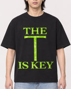 Mockup Boxy Heavyweight Tee Black male close-up 41