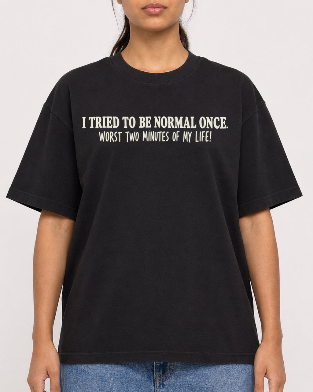 Mockup Boxy Heavyweight Tee Black female close-up 16