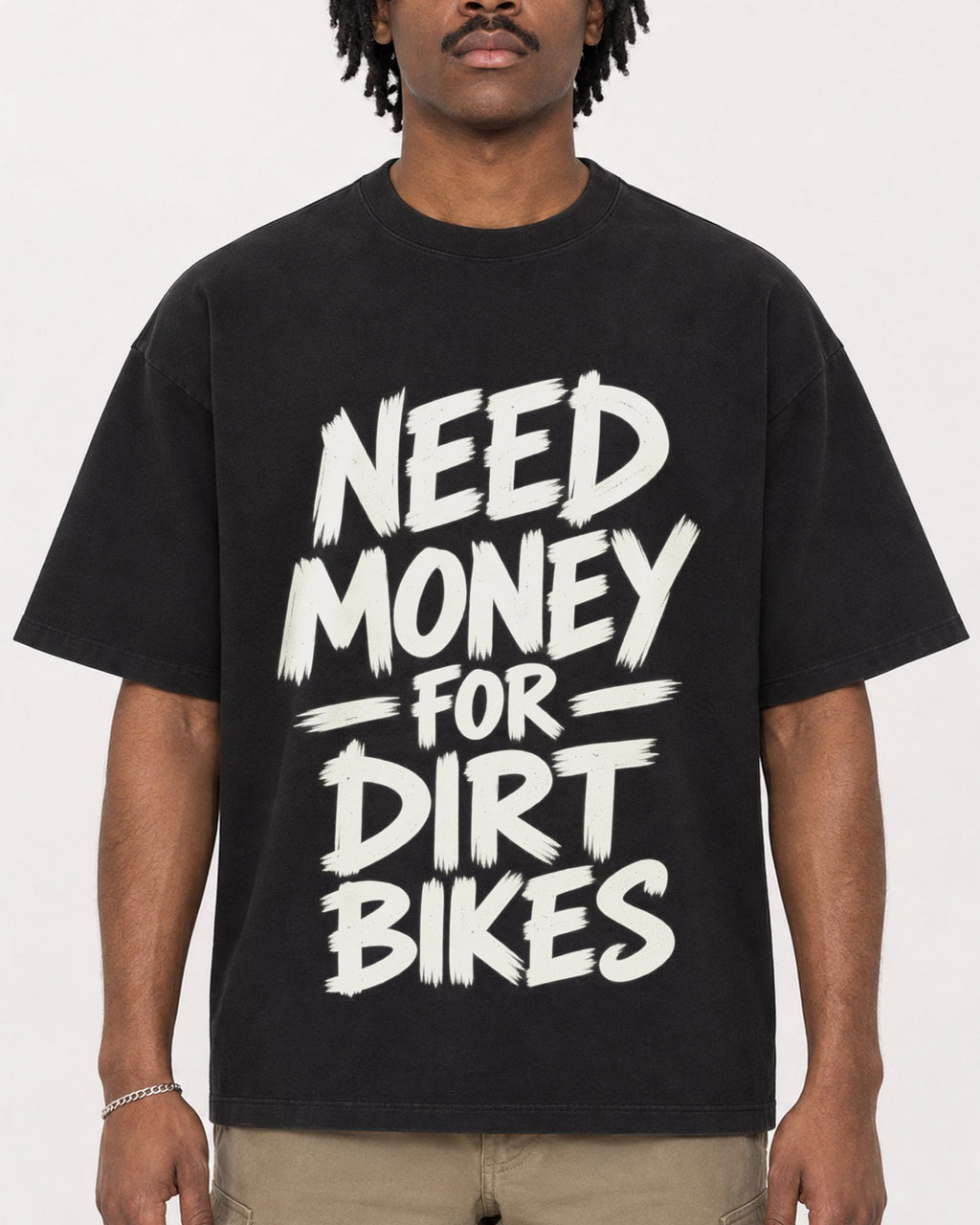 Mockup Boxy Heavyweight Tee Black male close-up 04