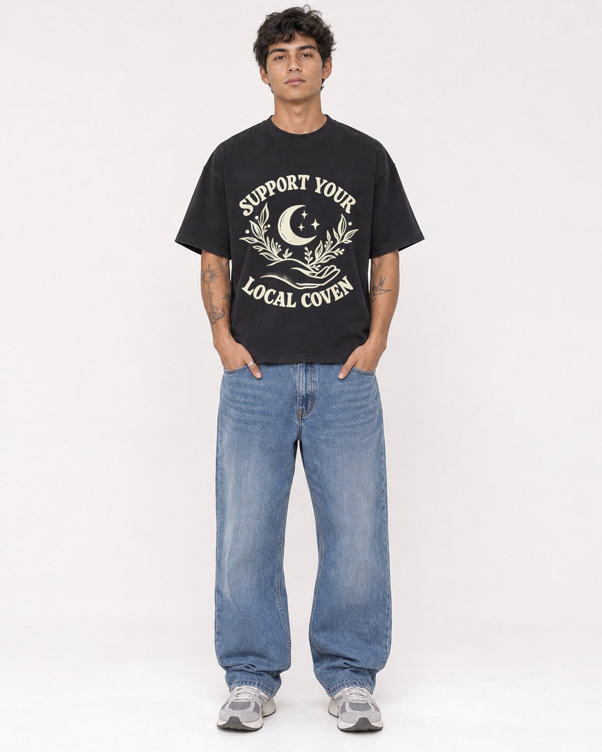 Mockup Boxy Heavyweight Tee Black male full-body 06