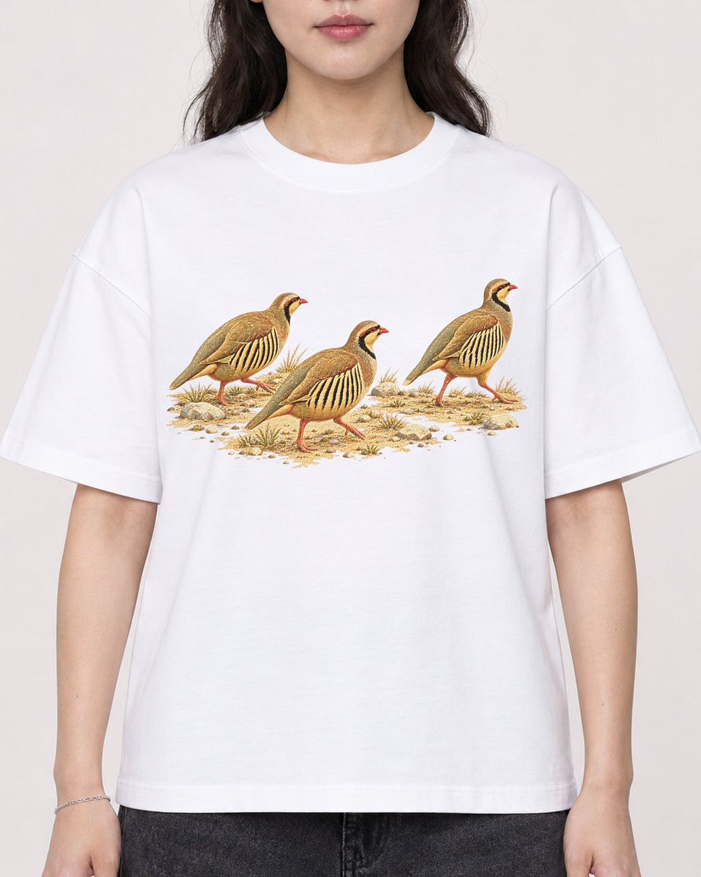 Mockup Boxy Heavyweight Tee White female close-up 03