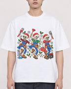 Mockup Boxy Heavyweight Tee White male close-up 31