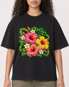 Mockup Boxy Heavyweight Tee Black female close-up 10