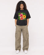 Mockup Boxy Heavyweight Tee Black female full-body 10