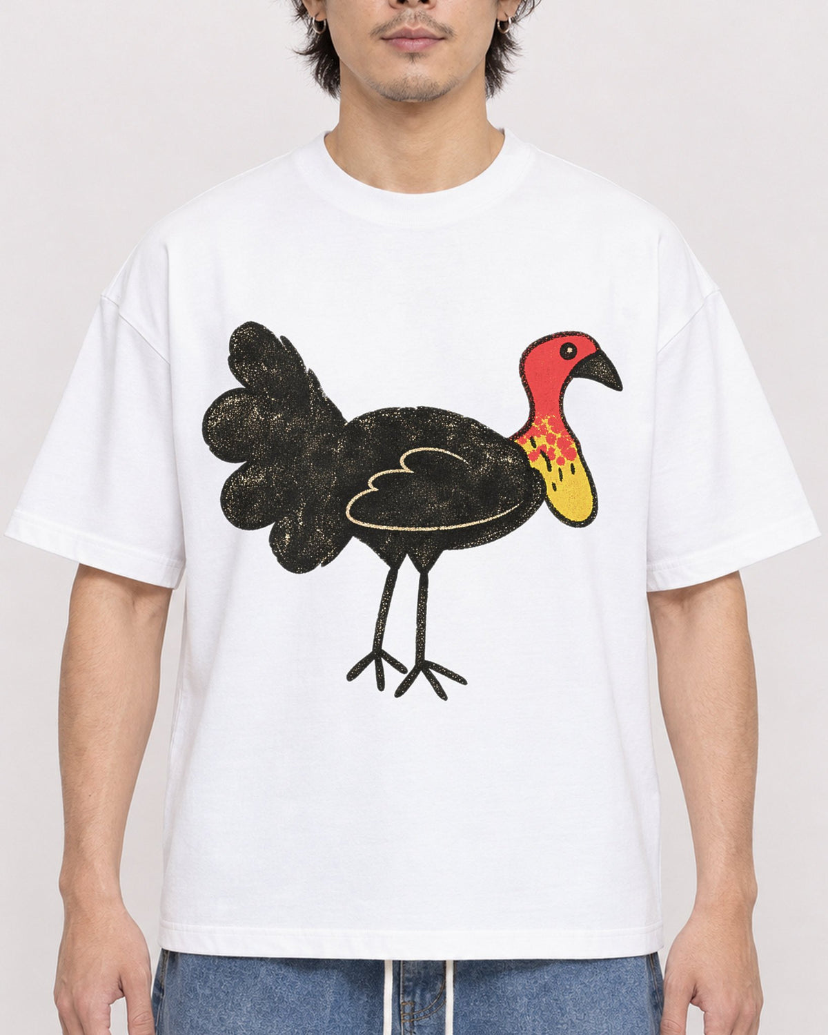 Mockup Boxy Heavyweight Tee White male close-up 03