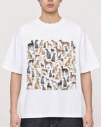Mockup Boxy Heavyweight Tee White male close-up 01