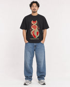 Mockup Boxy Heavyweight Tee Black male full-body 02