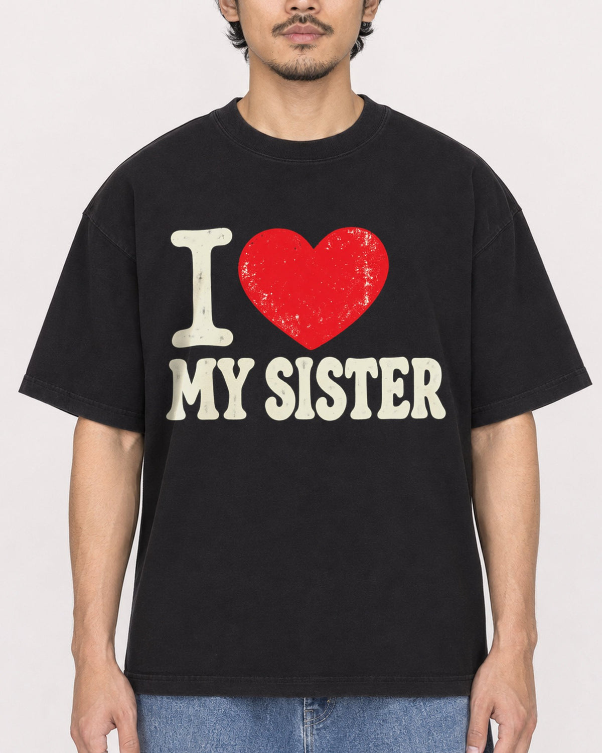 Mockup Boxy Heavyweight Tee Black male close-up 02