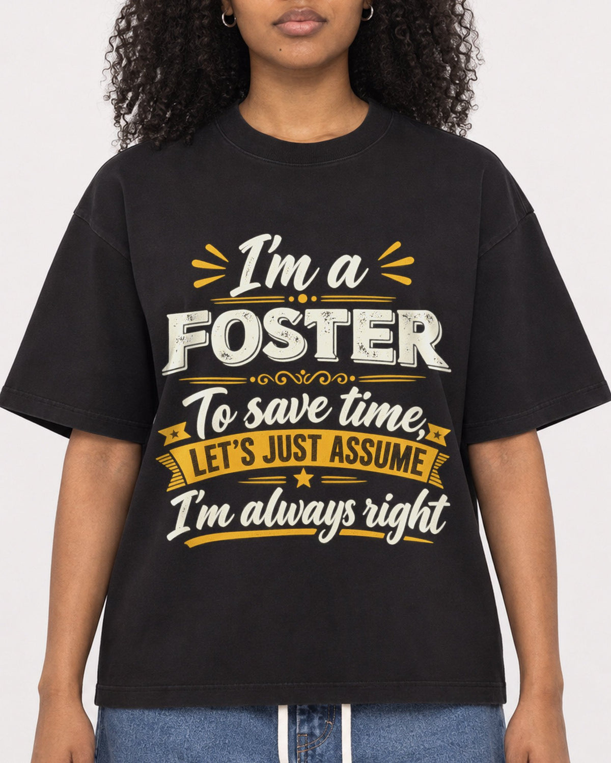 Mockup Boxy Heavyweight Tee Black female close-up 05
